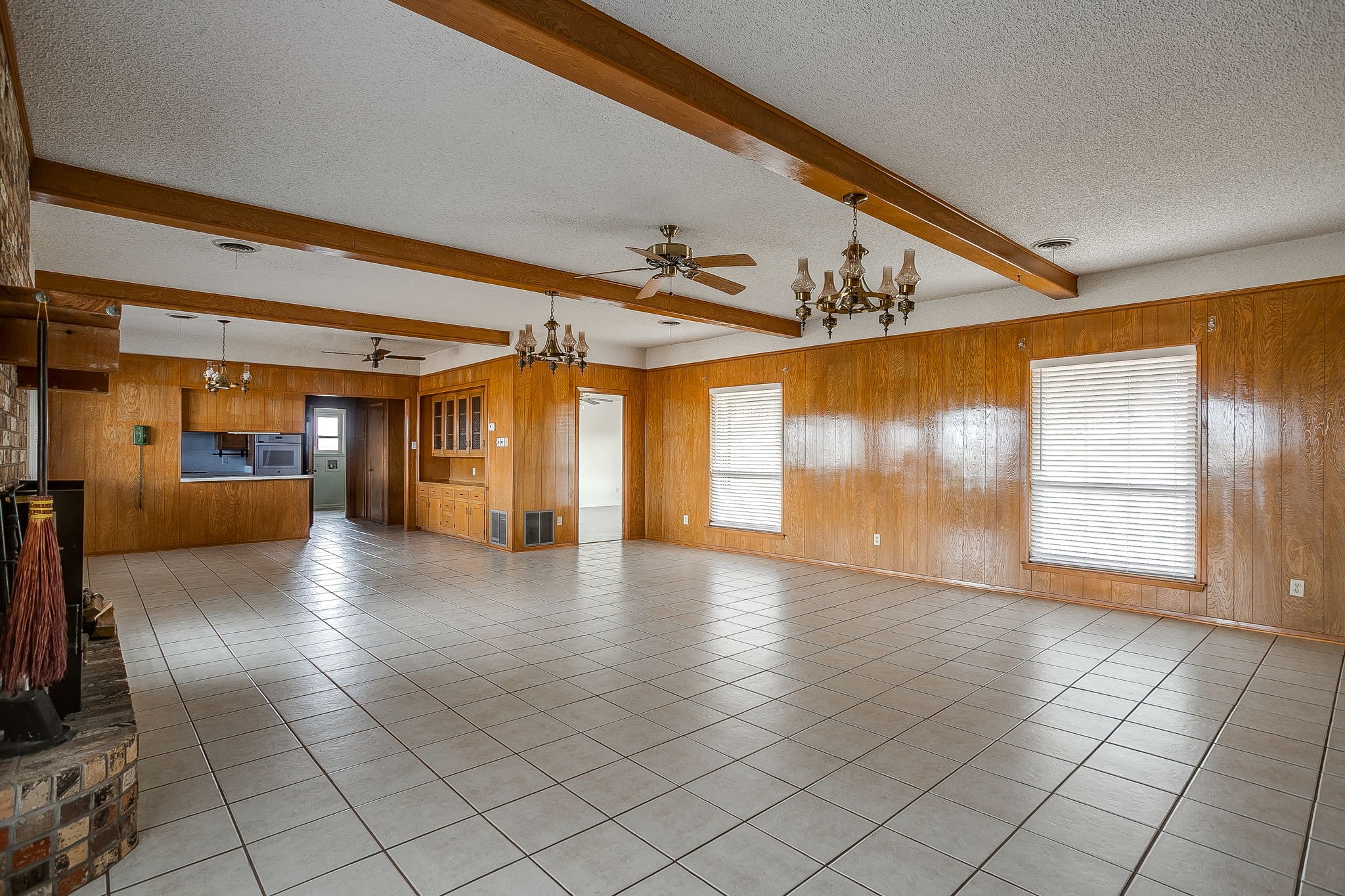 938 County Road 3341 Paradise TX 76073