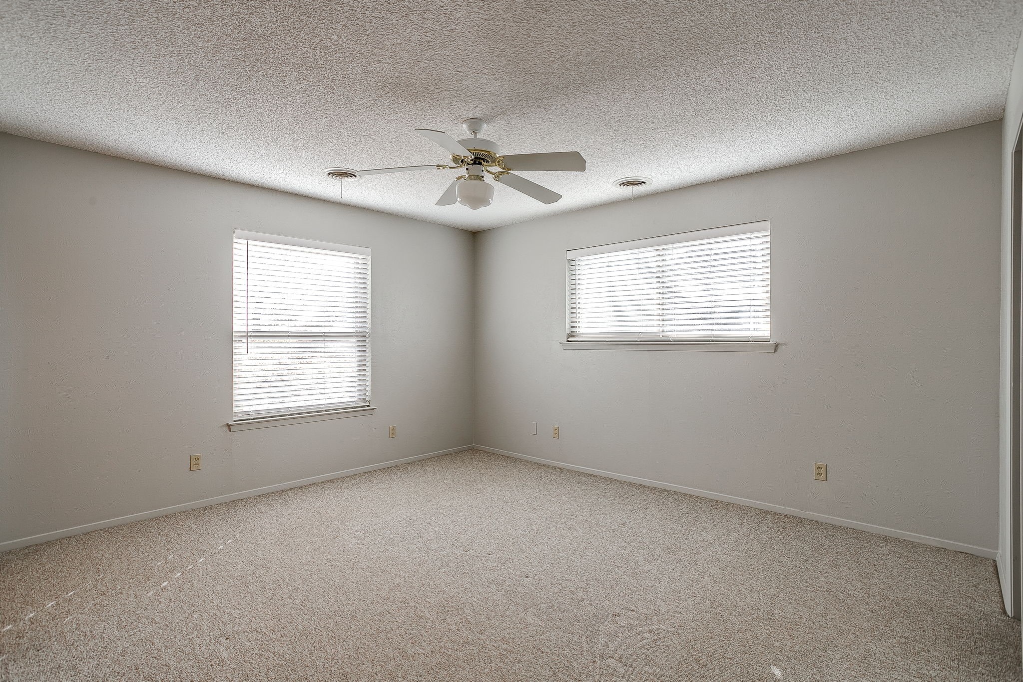 938 County Road 3341 Paradise TX 76073