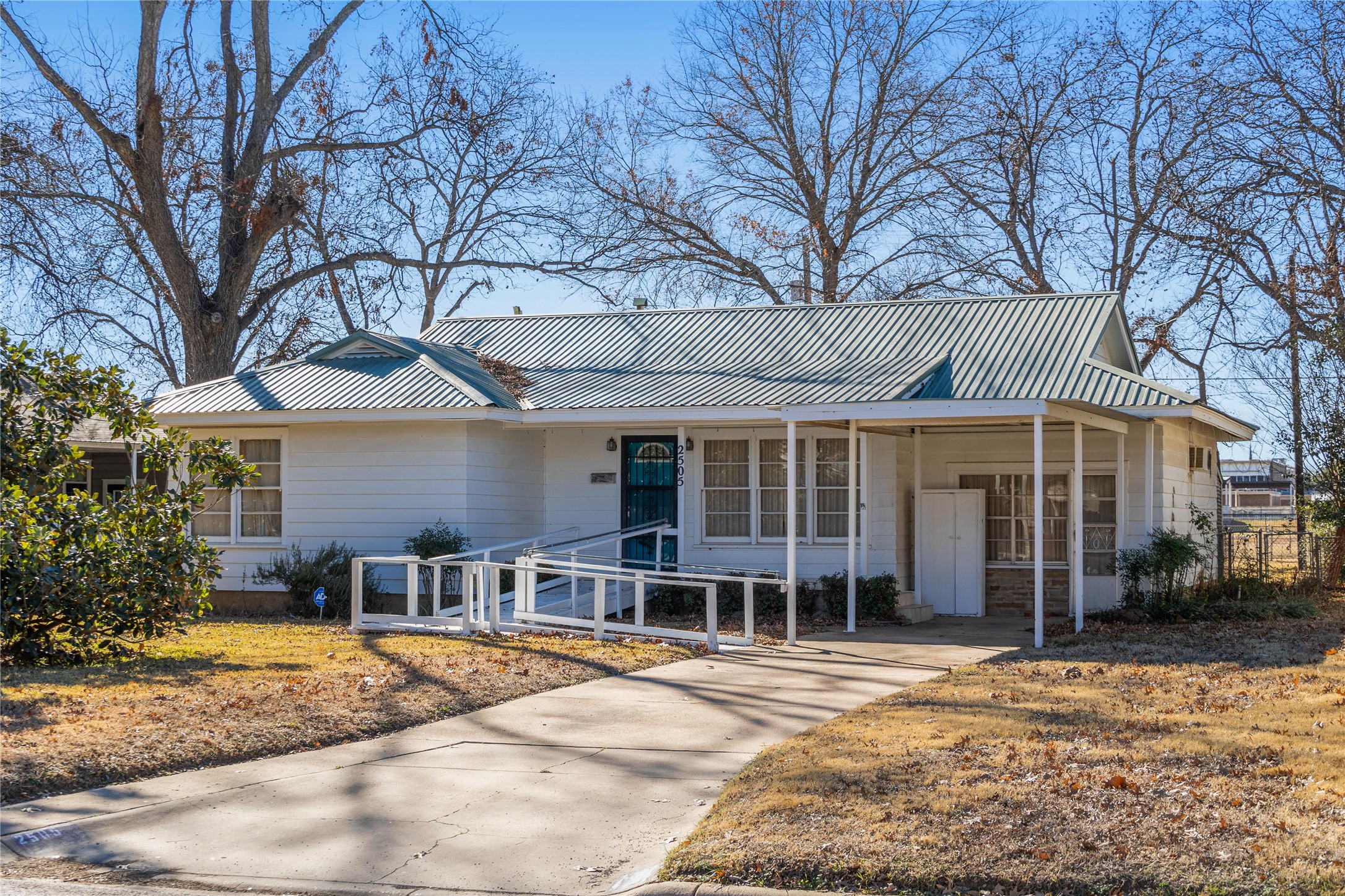 2505 Greenway Drive Brownwood TX 76801