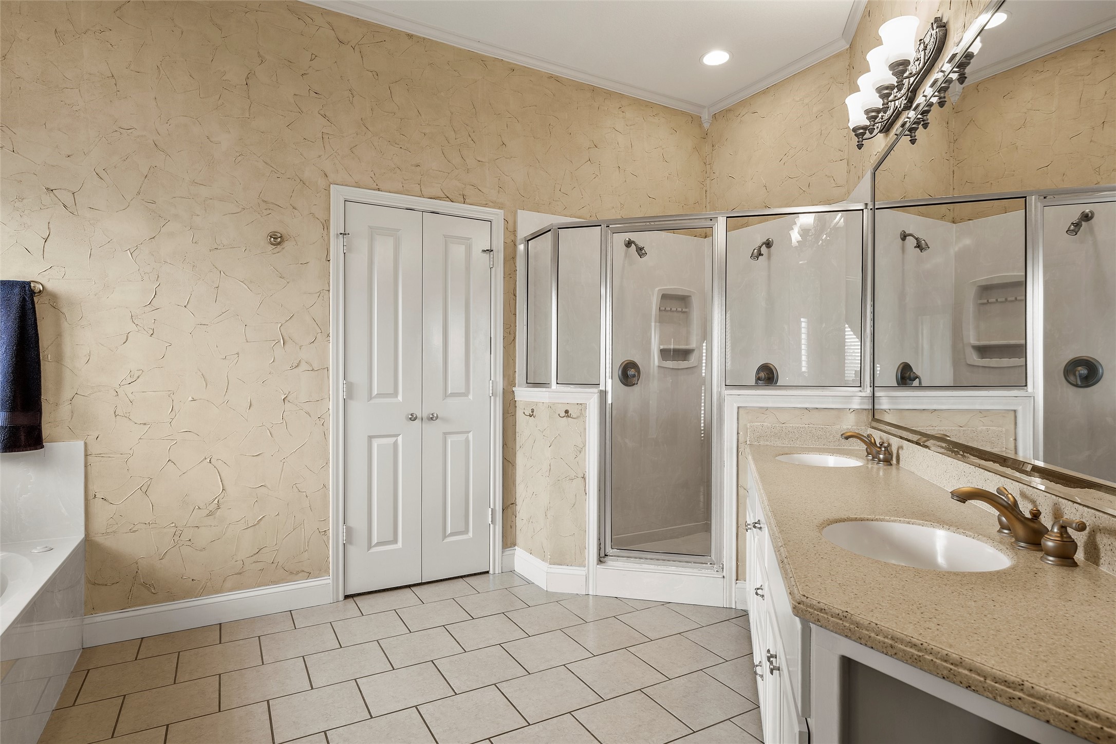175 Ranchcrest Road Lorena TX 76655
