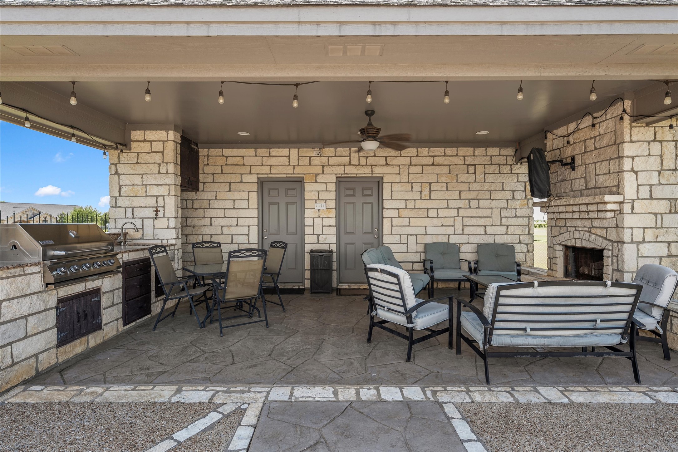 175 Ranchcrest Road Lorena TX 76655