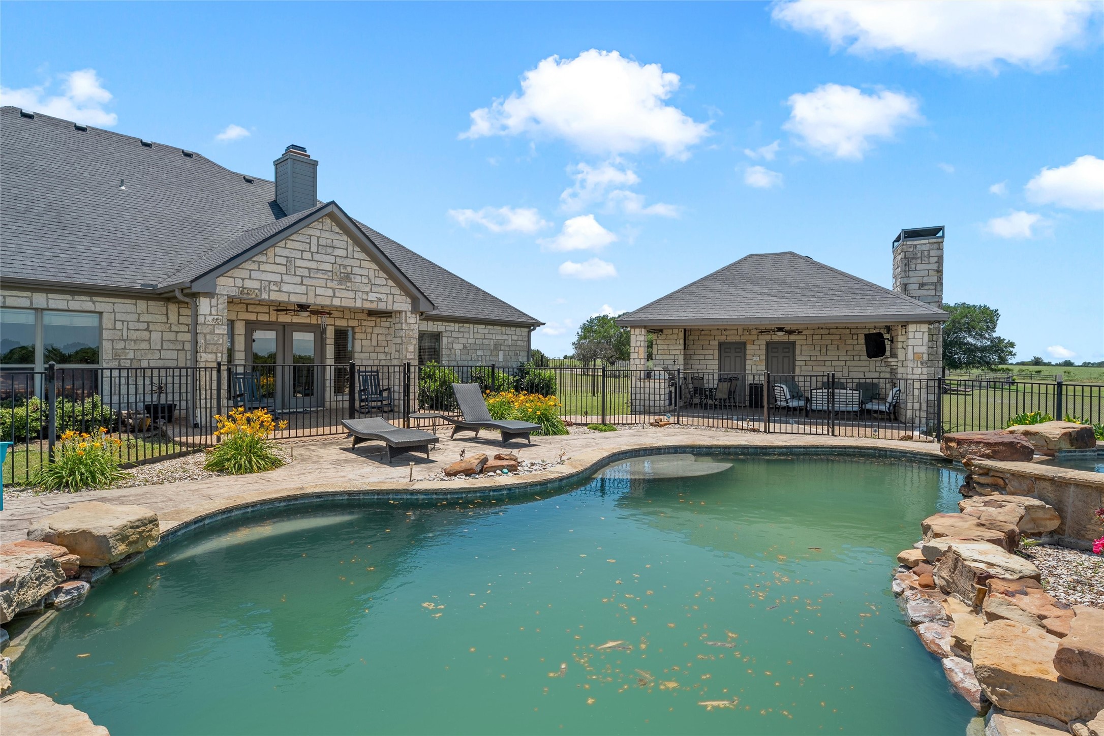 175 Ranchcrest Road Lorena TX 76655