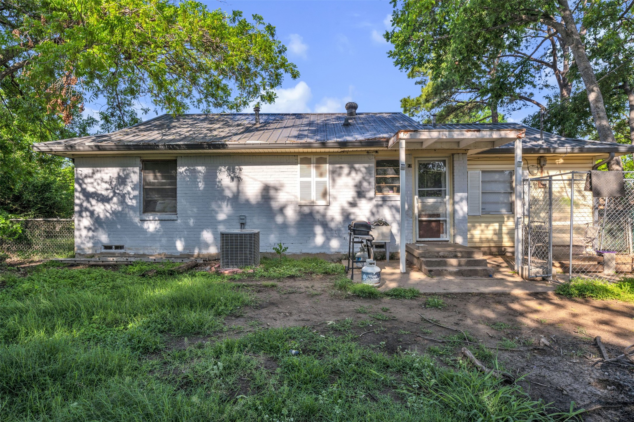 419 Joyce Street Arlington TX 76010