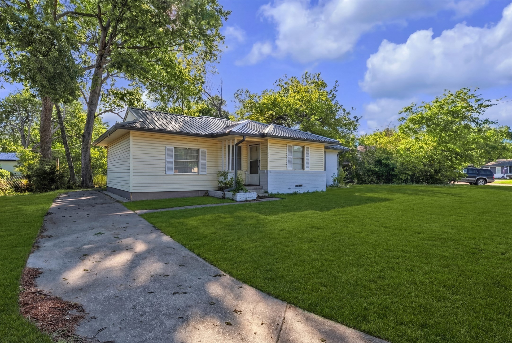 419 Joyce Street Arlington TX 76010