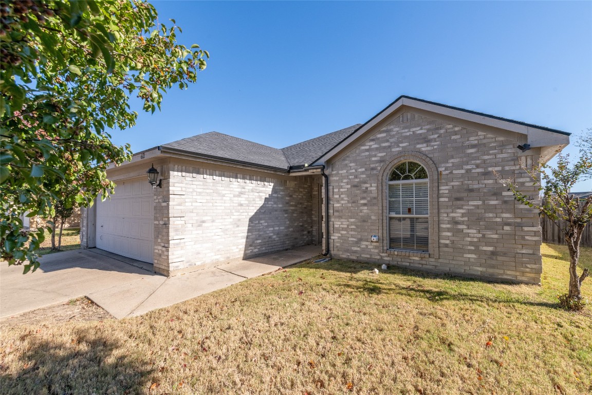 612 Sawyer Drive Saginaw TX 76179