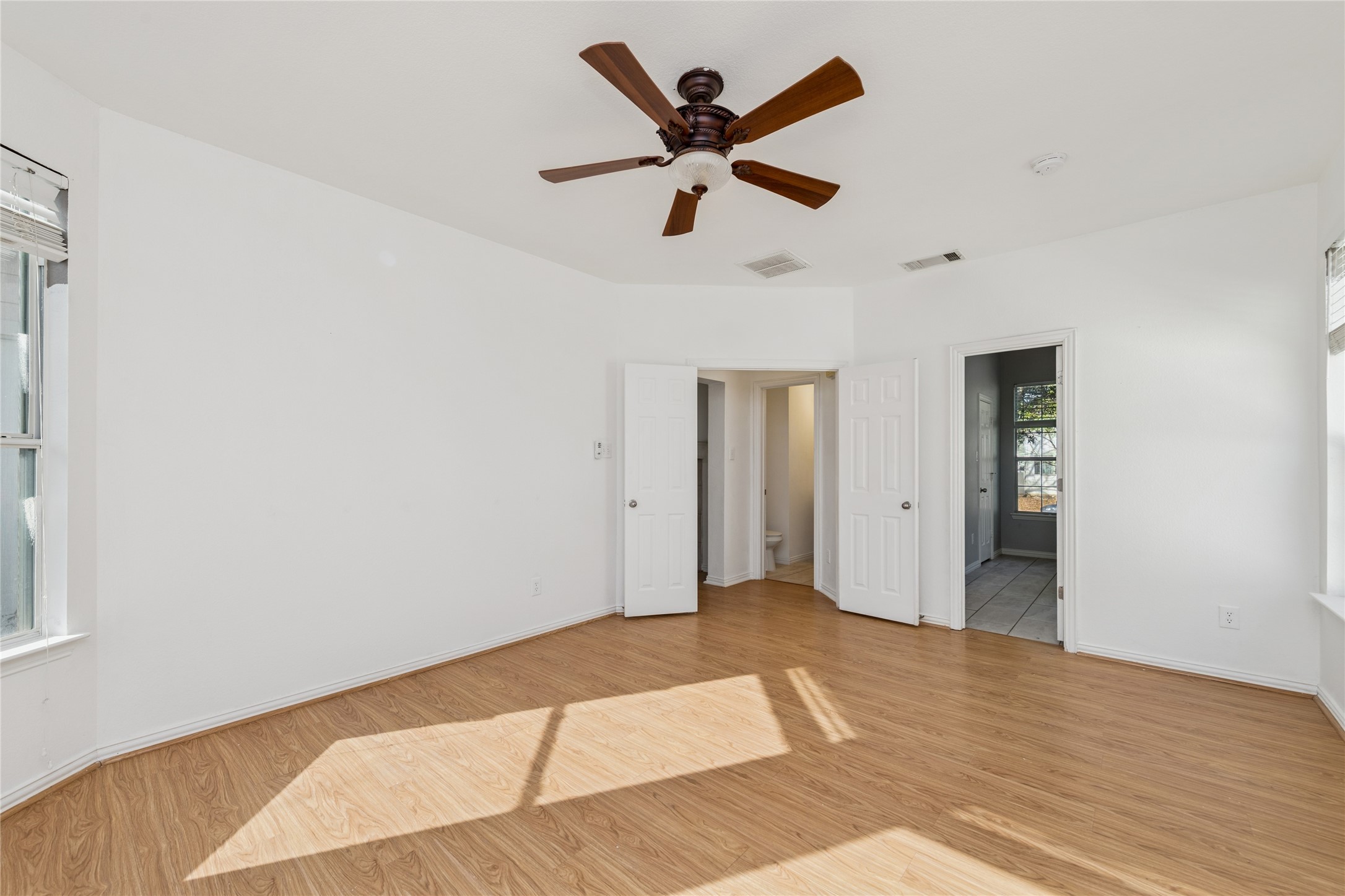 10110 Lakeview Drive Providence Village TX 76227