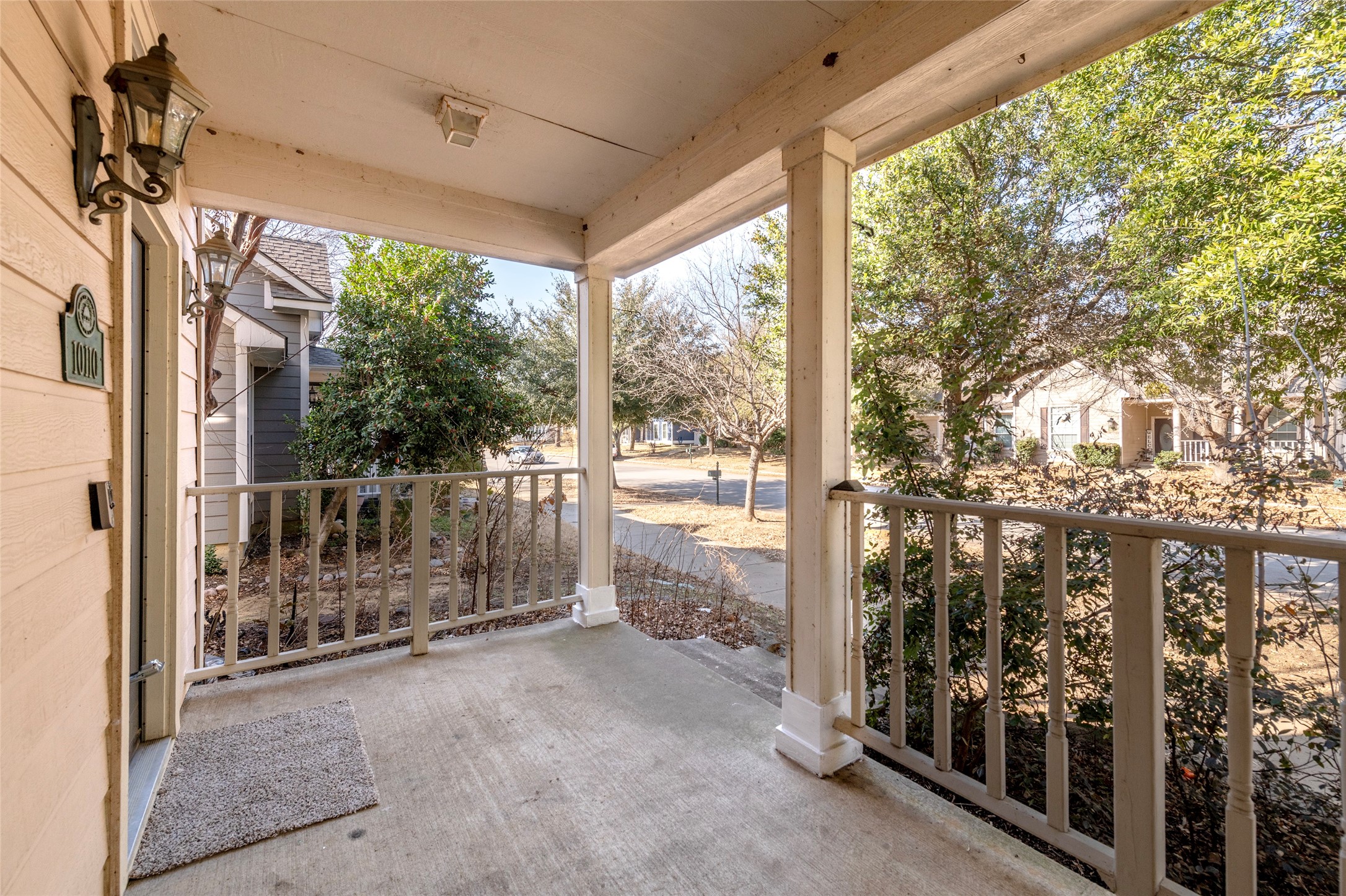 10110 Lakeview Drive Providence Village TX 76227