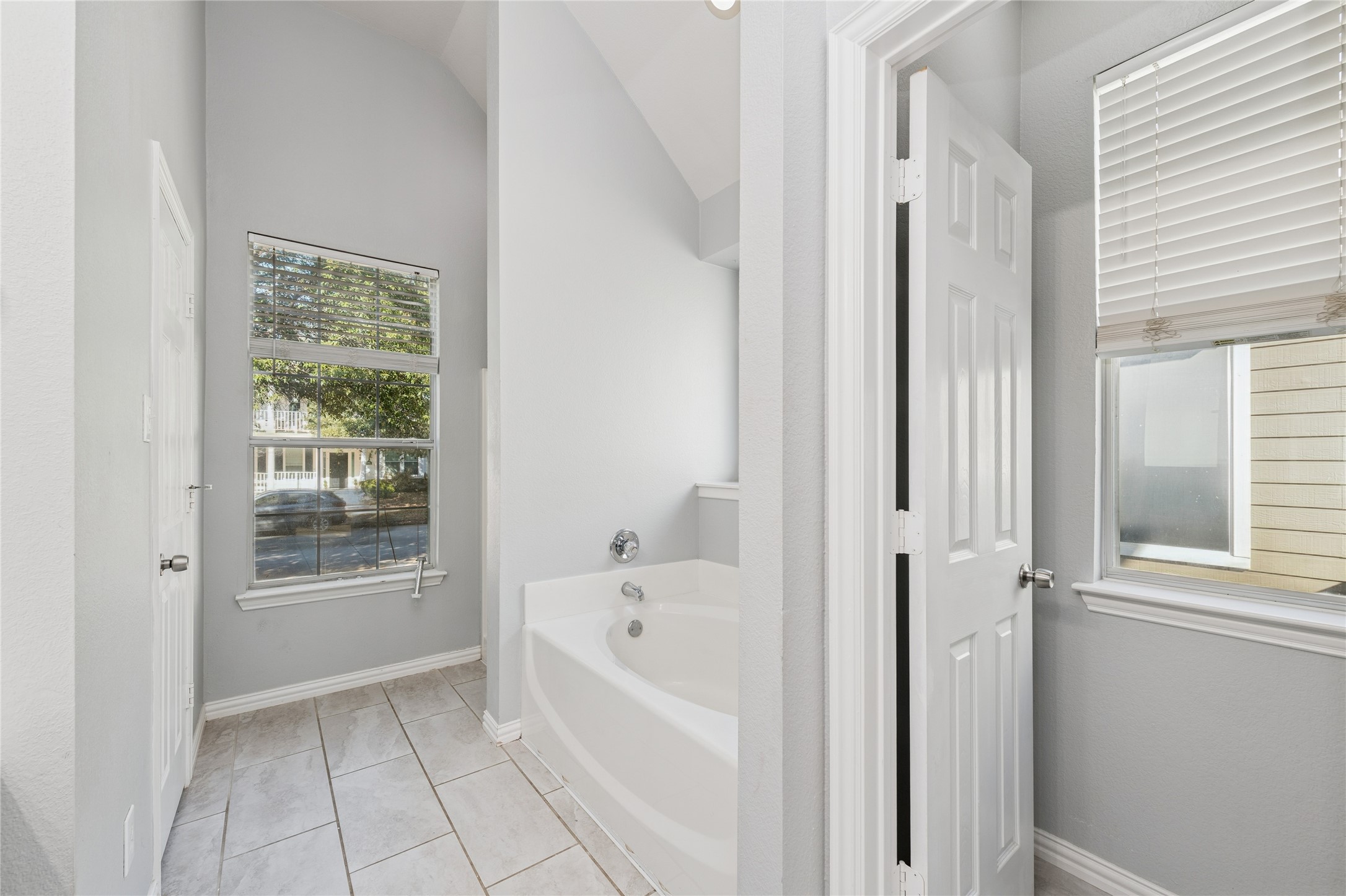 10110 Lakeview Drive Providence Village TX 76227
