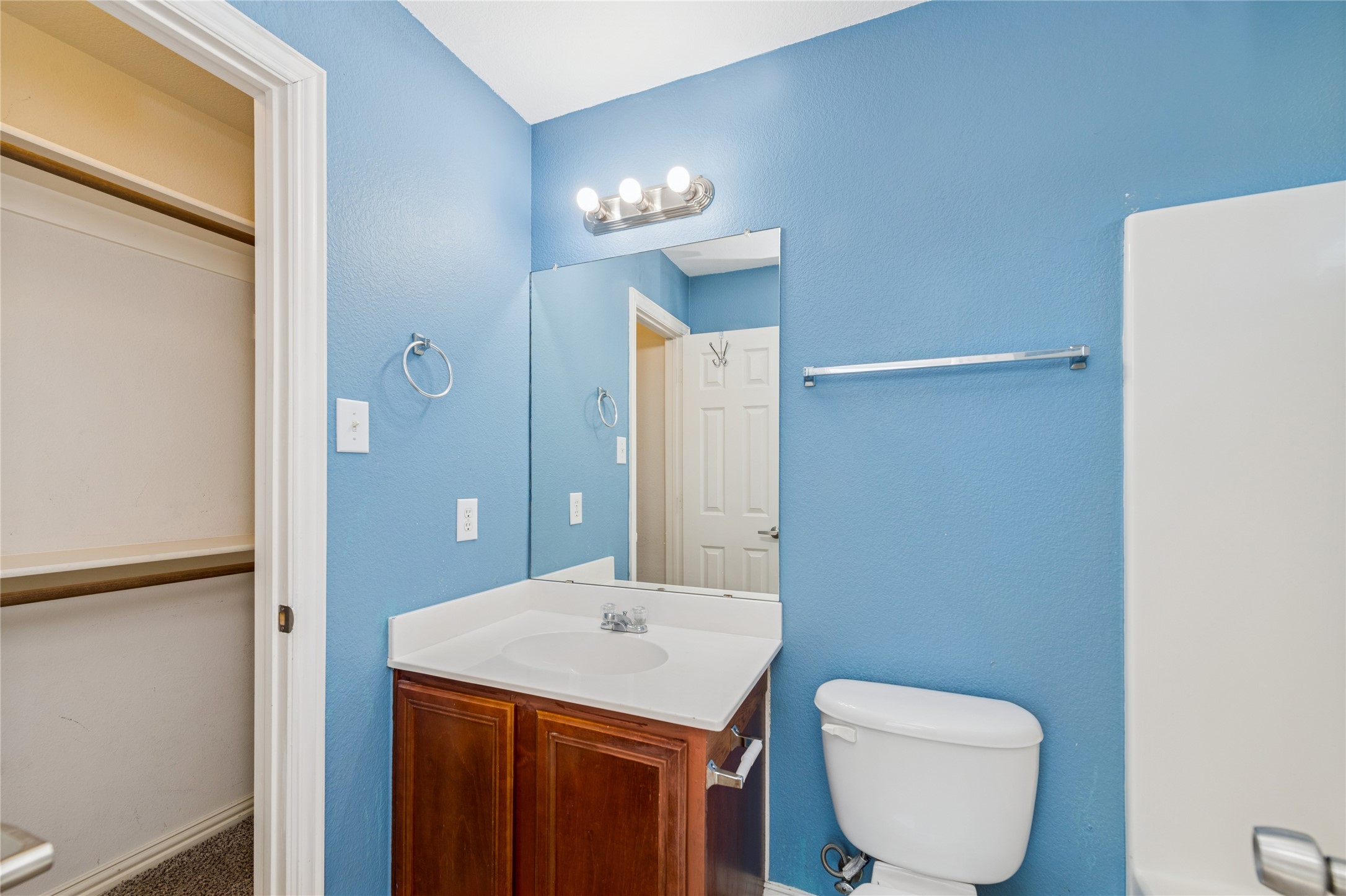 10110 Lakeview Drive Providence Village TX 76227