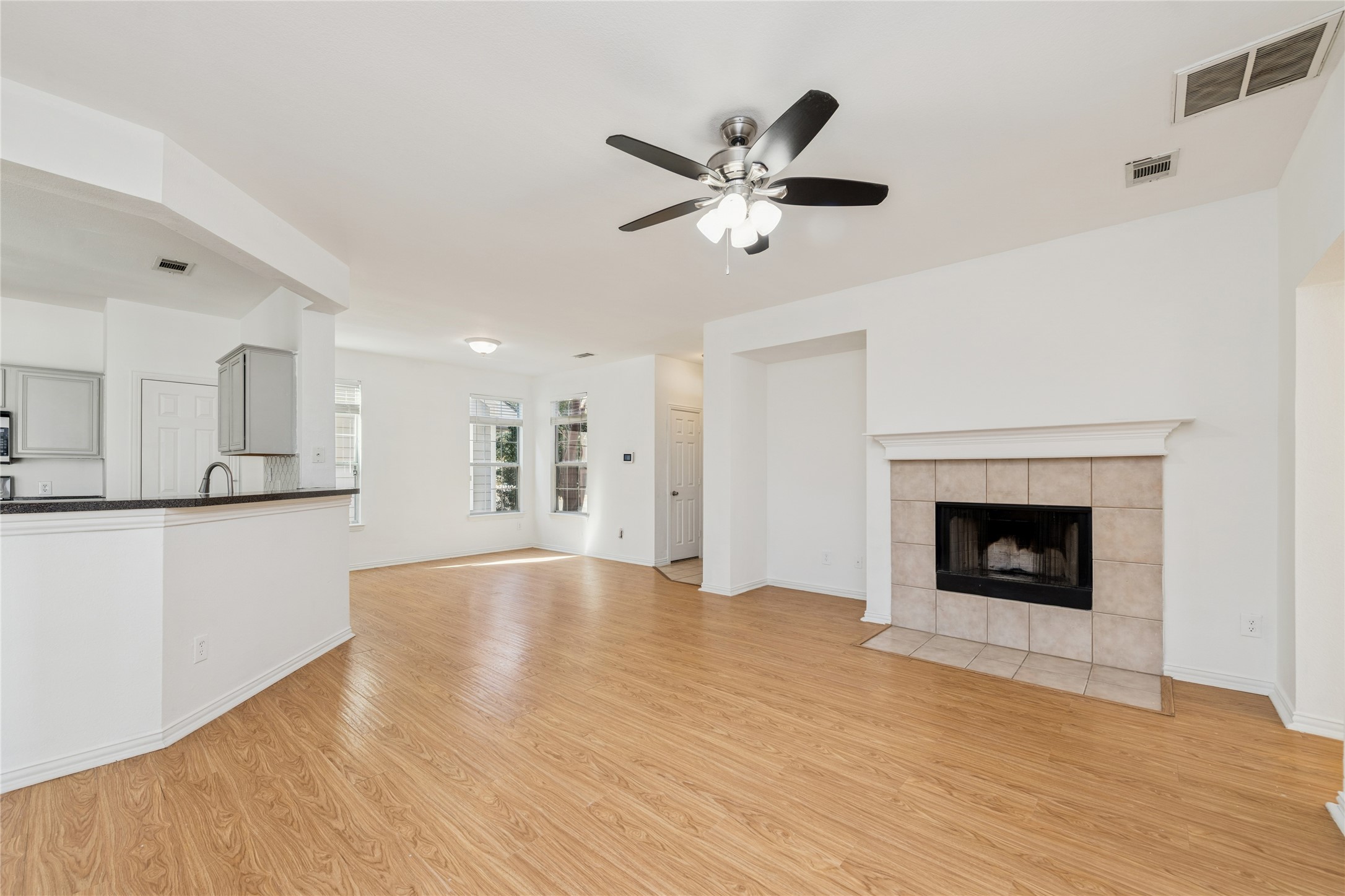 10110 Lakeview Drive Providence Village TX 76227