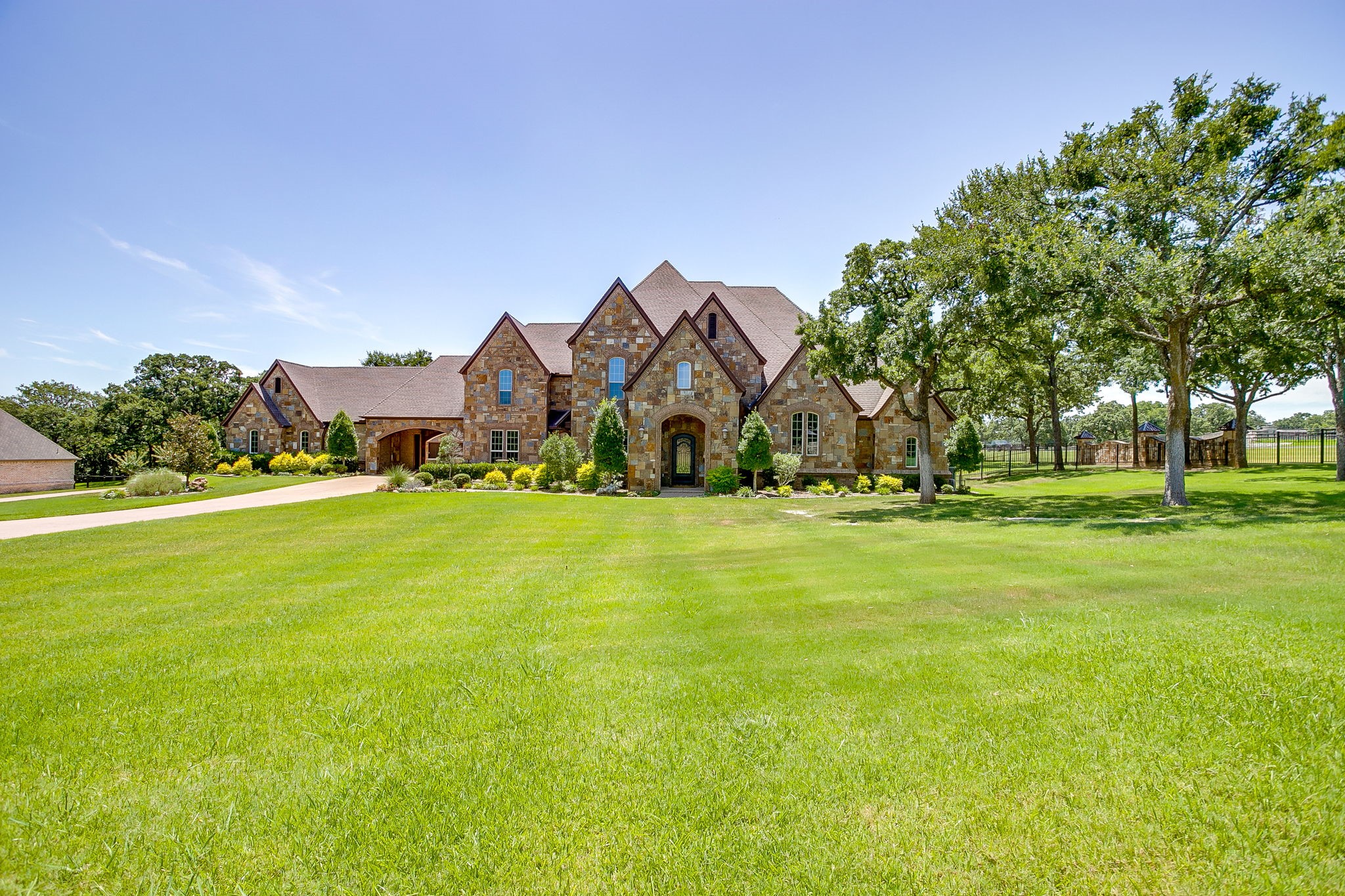 10400 Legacy Estates Drive Burleson TX 76028