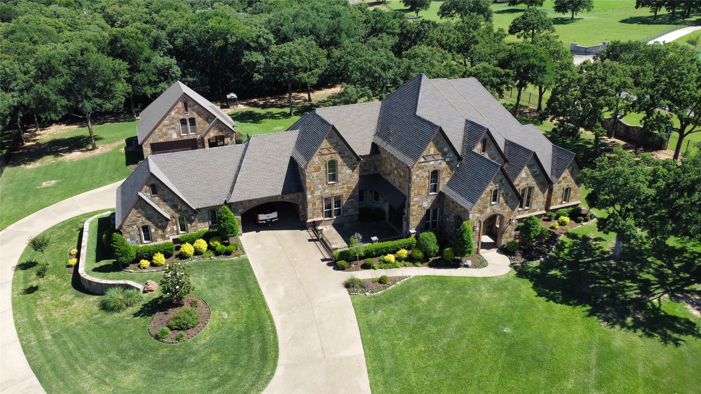 10400 Legacy Estates Drive Burleson TX 76028