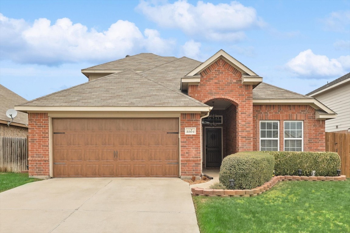 5504 Parkview Hills Lane Fort Worth TX 76179