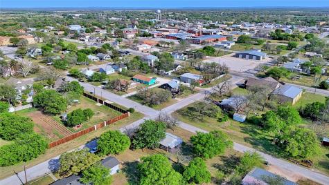 601 Baylor Street Nocona TX 76255
