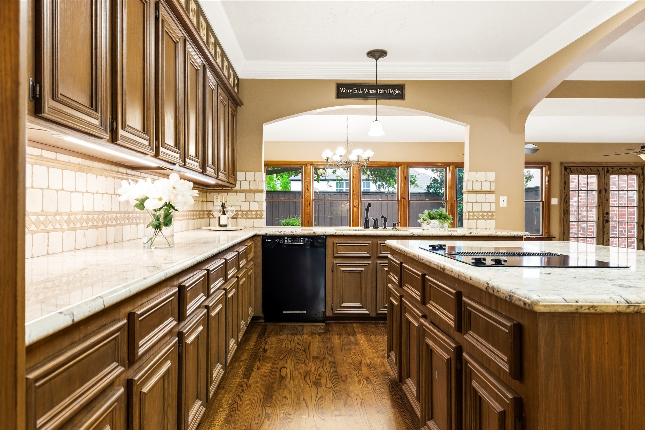 1112 Lakestream Drive Plano TX 75075