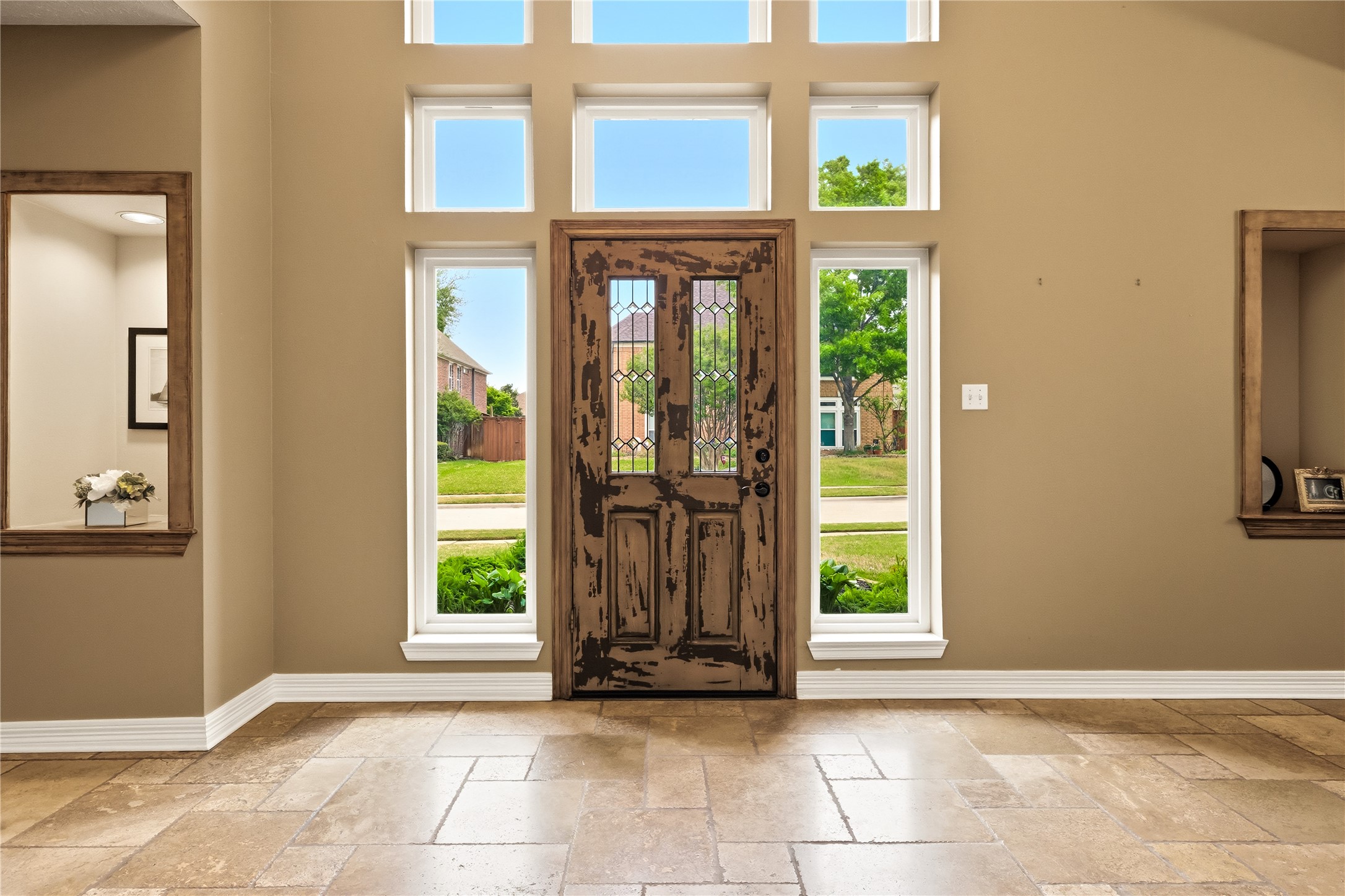 1112 Lakestream Drive Plano TX 75075