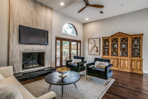 9146 Cochran Heights Drive Dallas TX 75220