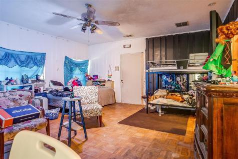 2803 Wilkinson Avenue Fort Worth TX 76103