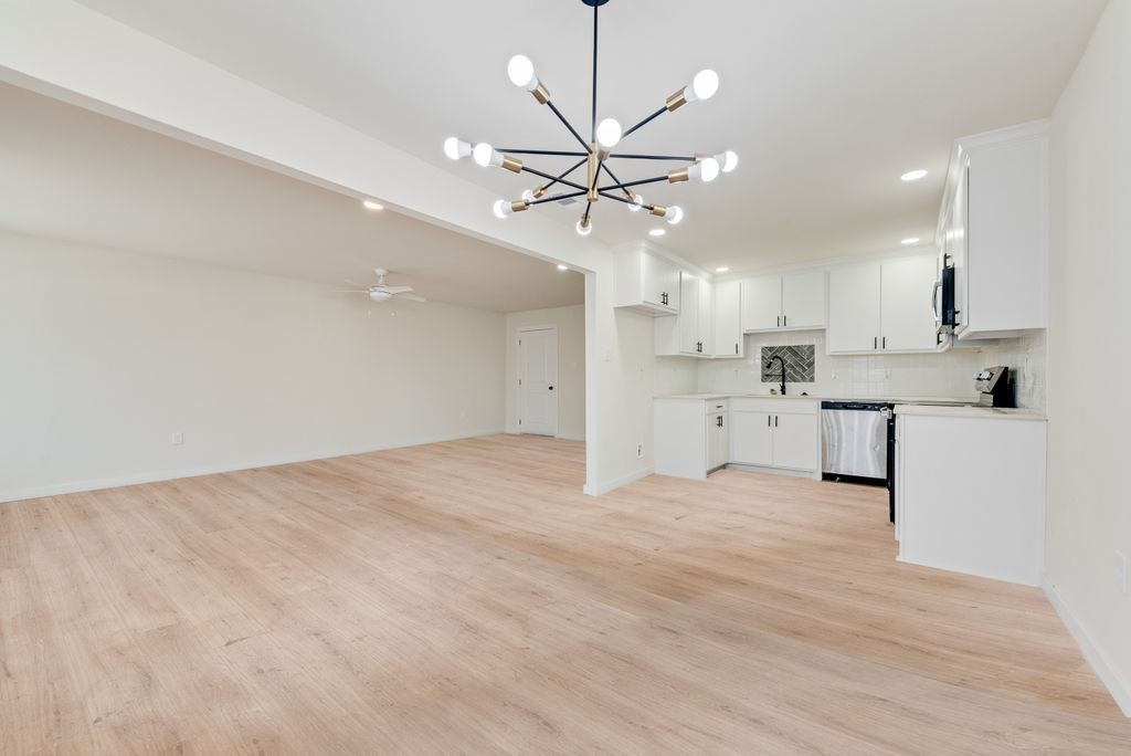 1553 Harris Court Dallas TX 75223