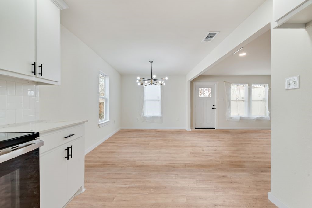 1553 Harris Court Dallas TX 75223