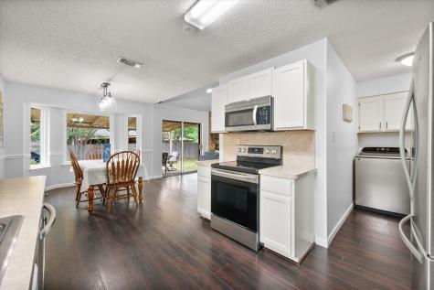 4701 Elkwood Lane Arlington TX 76016