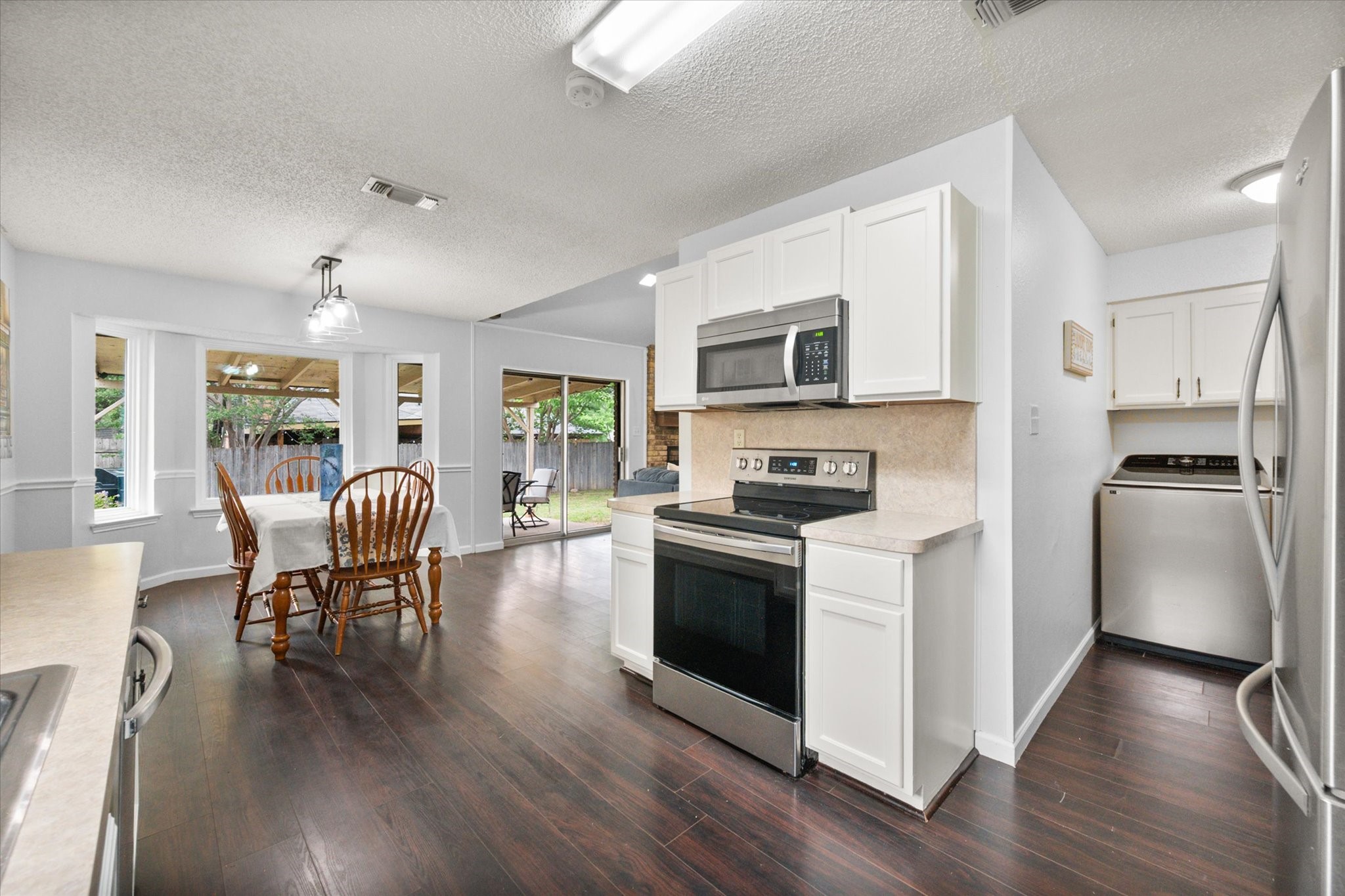 4701 Elkwood Lane Arlington TX 76016