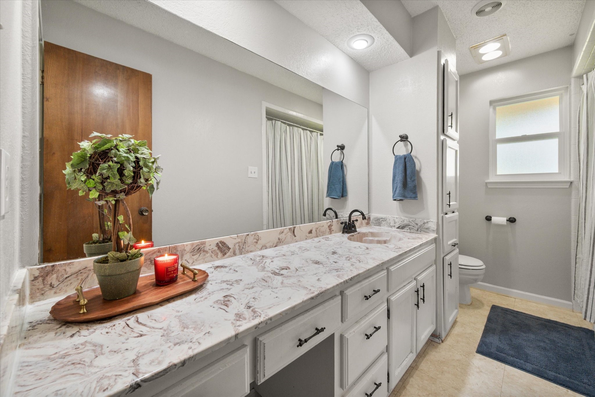 4701 Elkwood Lane Arlington TX 76016