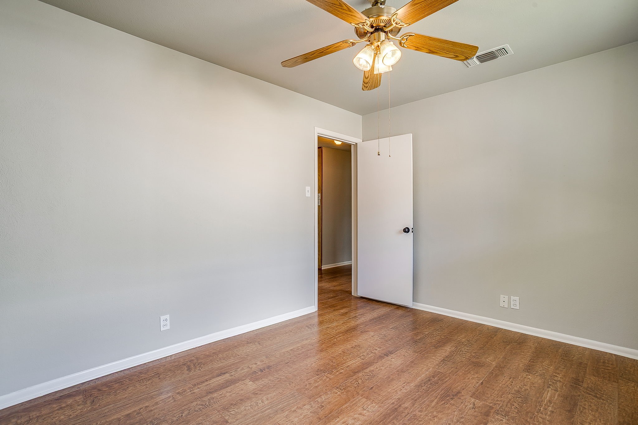 1413 Phillips Street Cleburne TX 76033