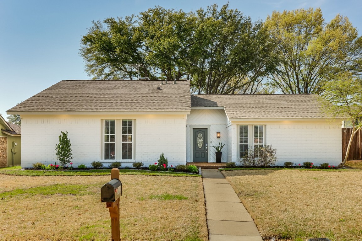 1818 Chisolm Trail Lewisville TX 75077