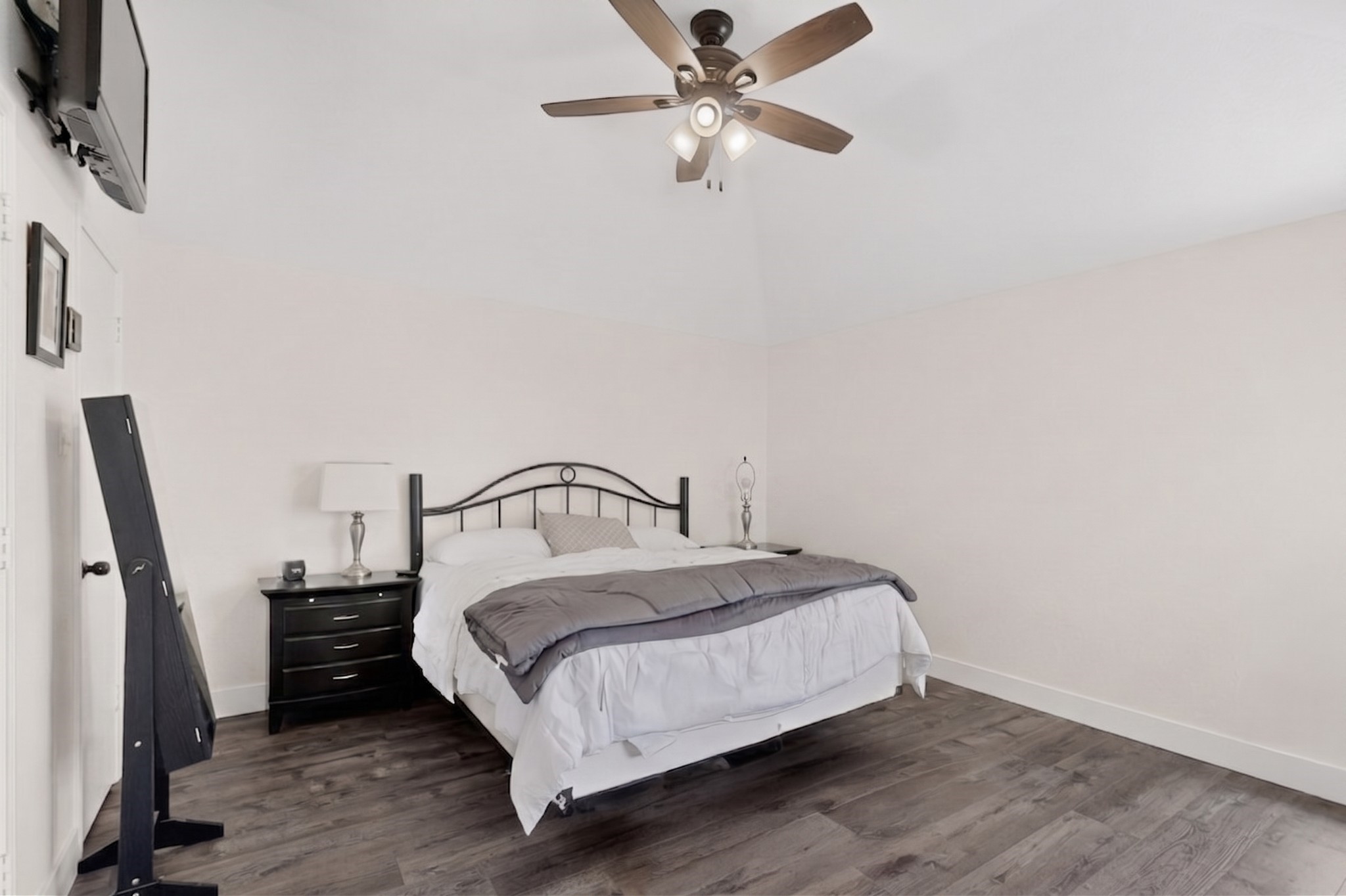 2305 Rockbluff Court Rowlett TX 75088