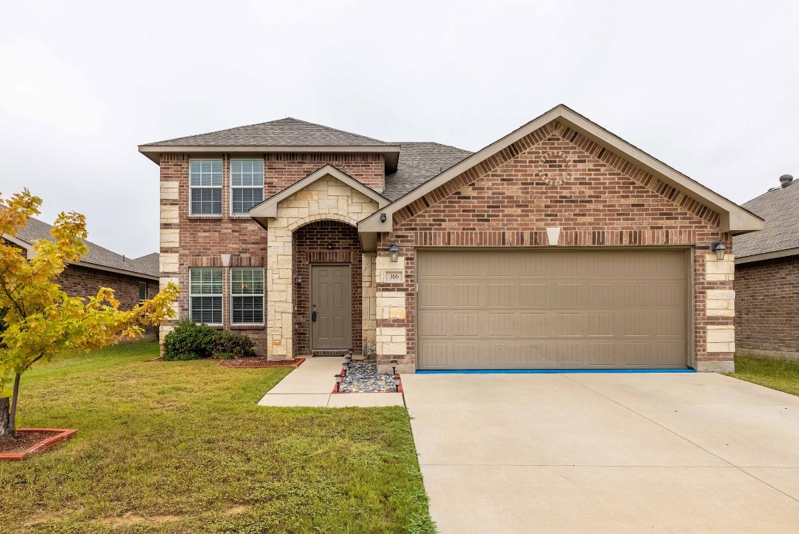 316 Chalkstone Drive Fort Worth TX 76131