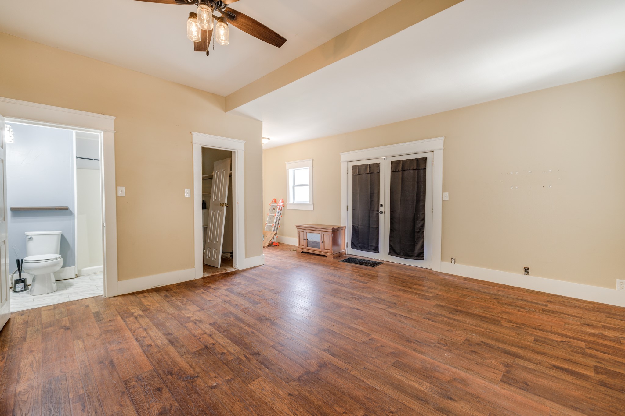 720 W Pecan Street Coleman TX 76834