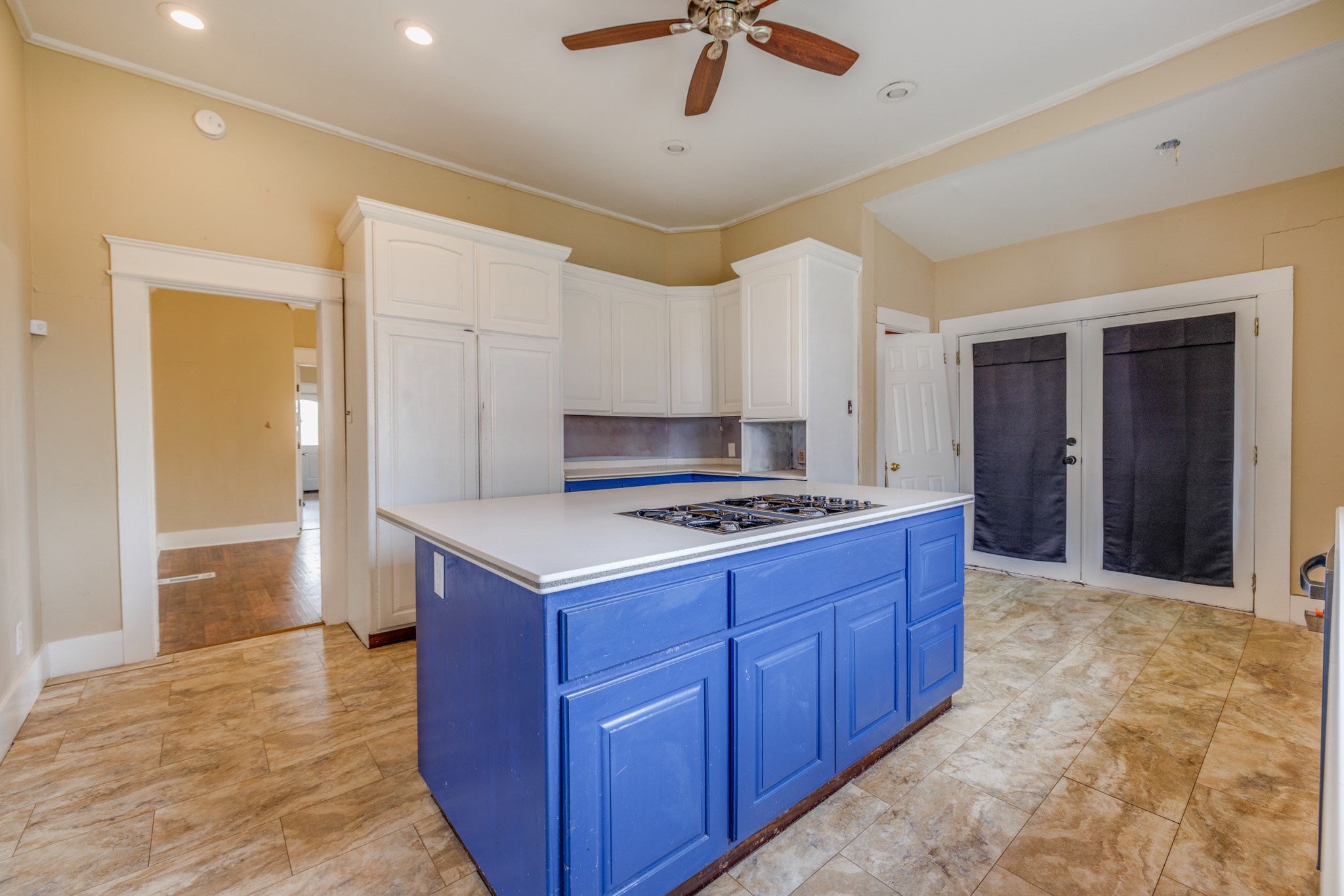 720 W Pecan Street Coleman TX 76834