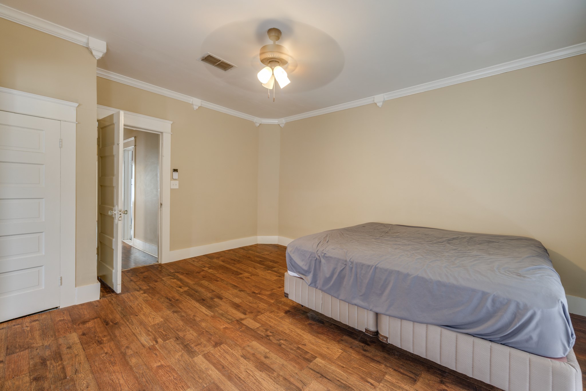 720 W Pecan Street Coleman TX 76834