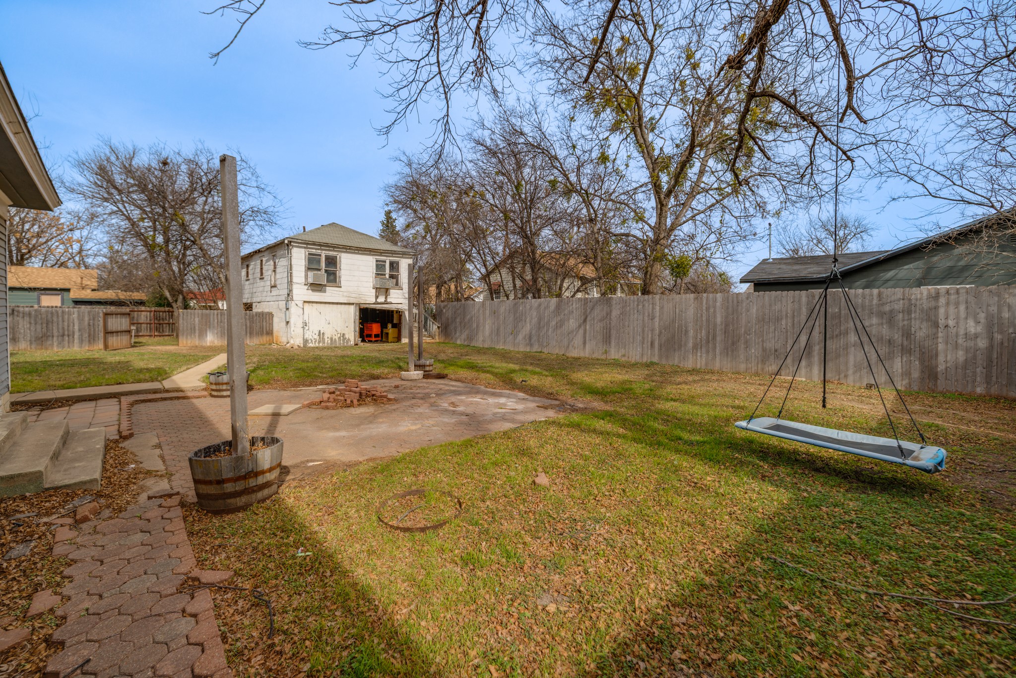 720 W Pecan Street Coleman TX 76834