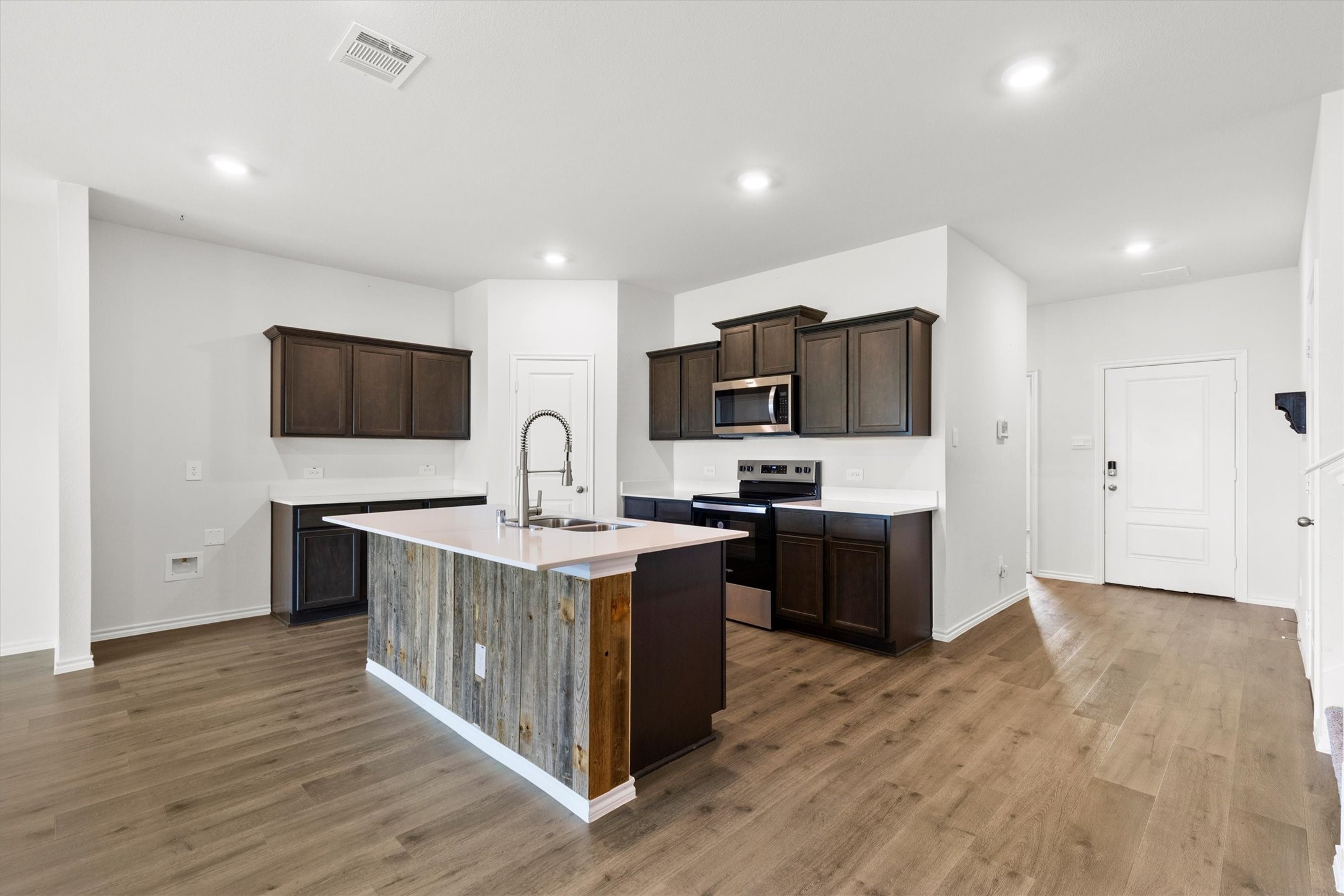 809 Sunlight Loop Princeton TX 75407