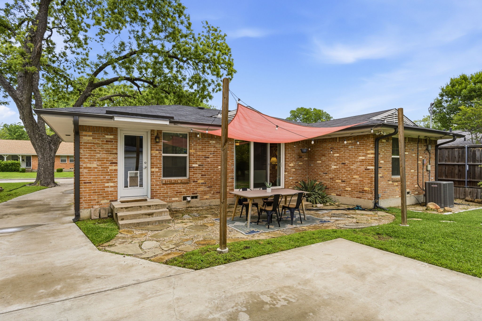 7024 Wake Forrest Drive Dallas TX 75214