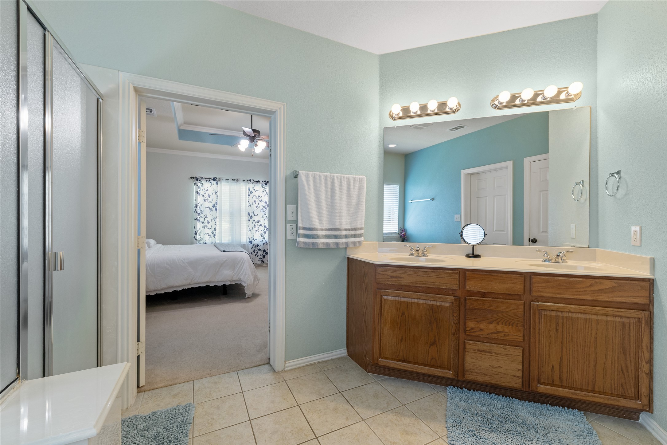 2904 Shoreline Drive Burleson TX 76028