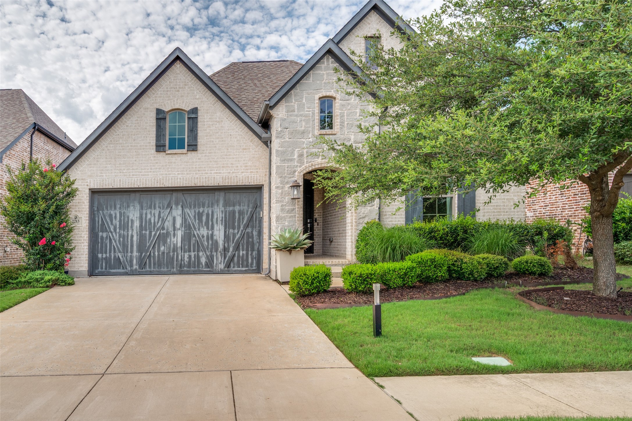 2213 Leslie Lane Mckinney TX 75072