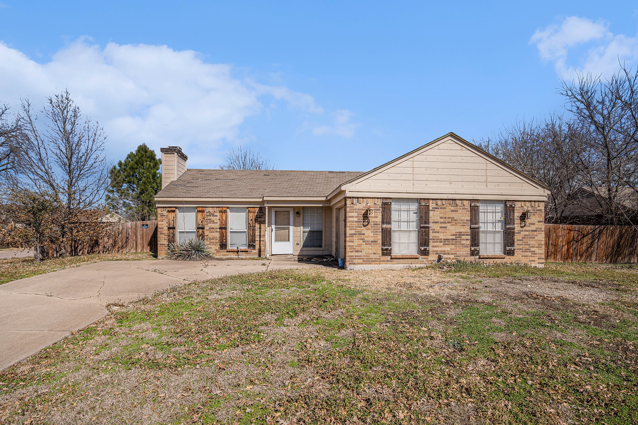 6908 Sunnybank Drive Fort Worth TX 76137