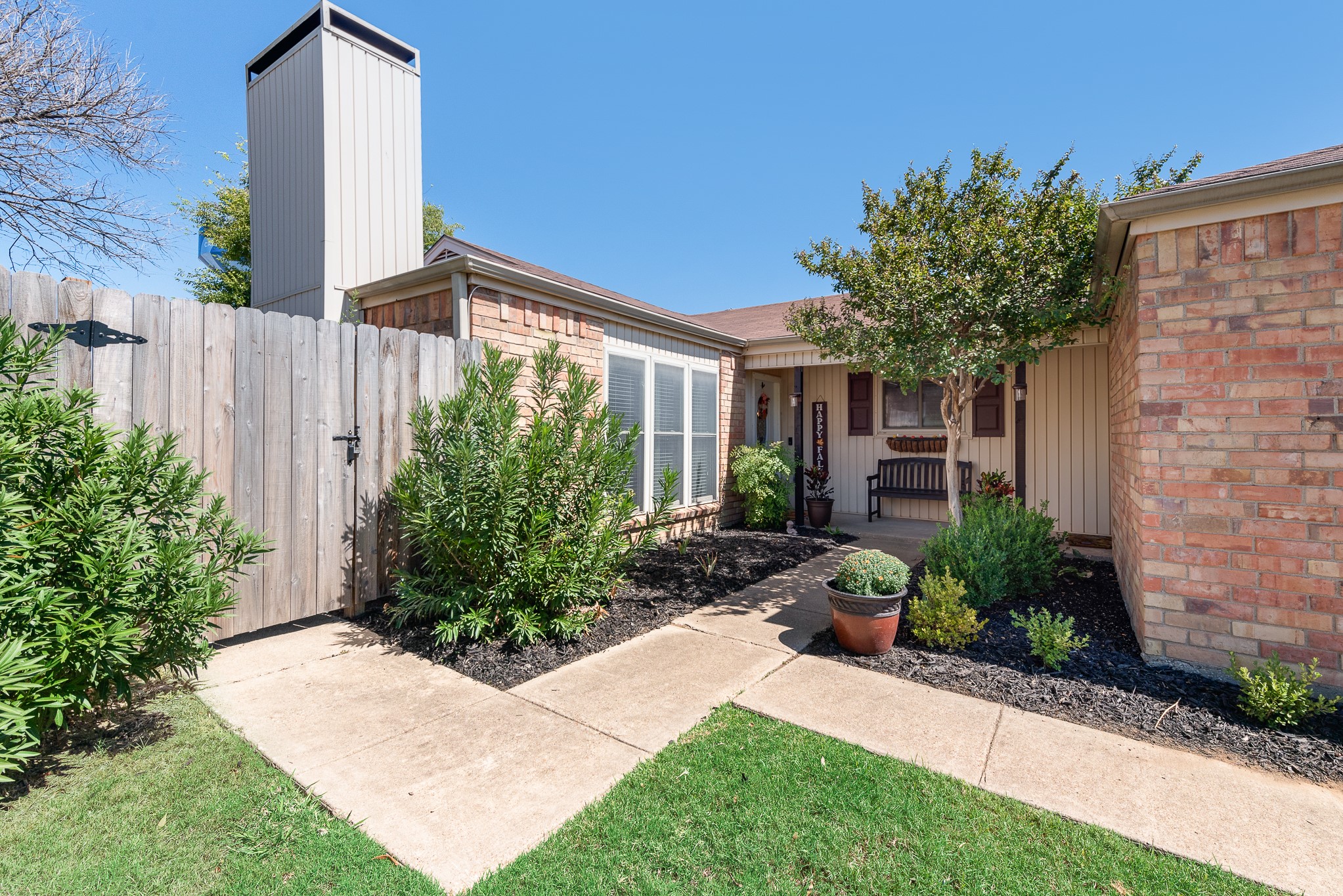2224 Jamestown Lane Carrollton TX 75006