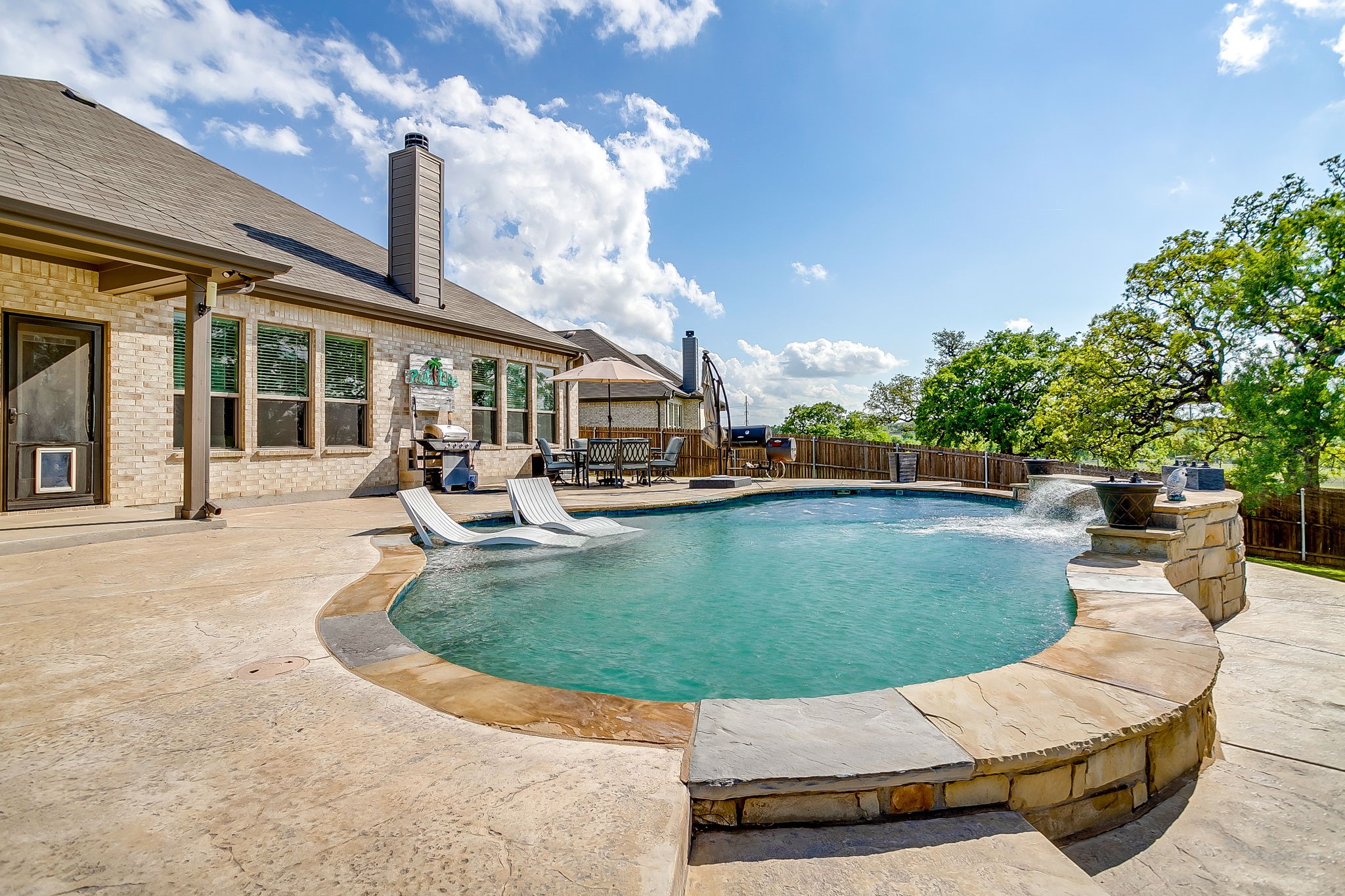 1616 Glade Meadows Drive Burleson TX 76058