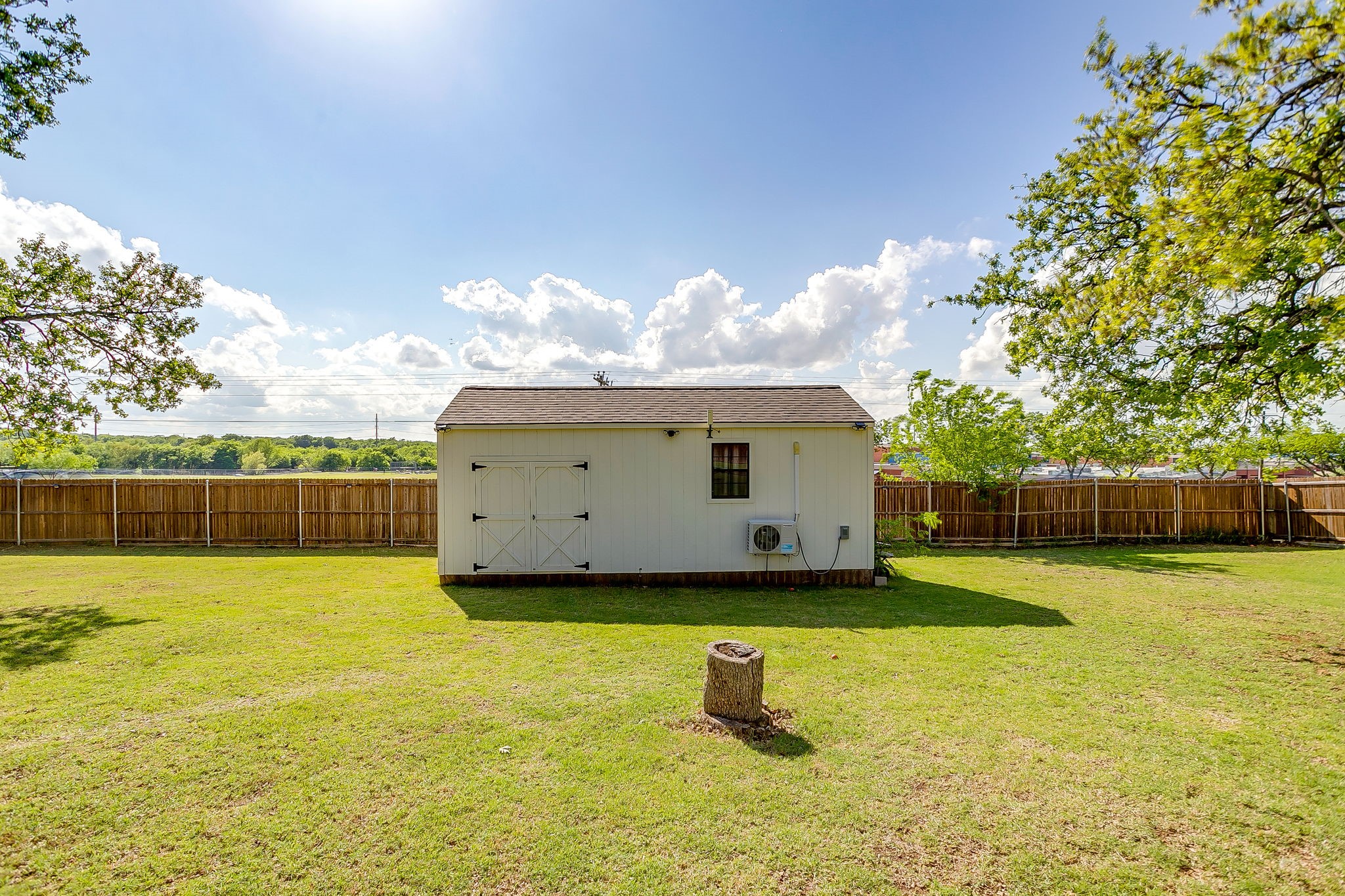 1616 Glade Meadows Drive Burleson TX 76058
