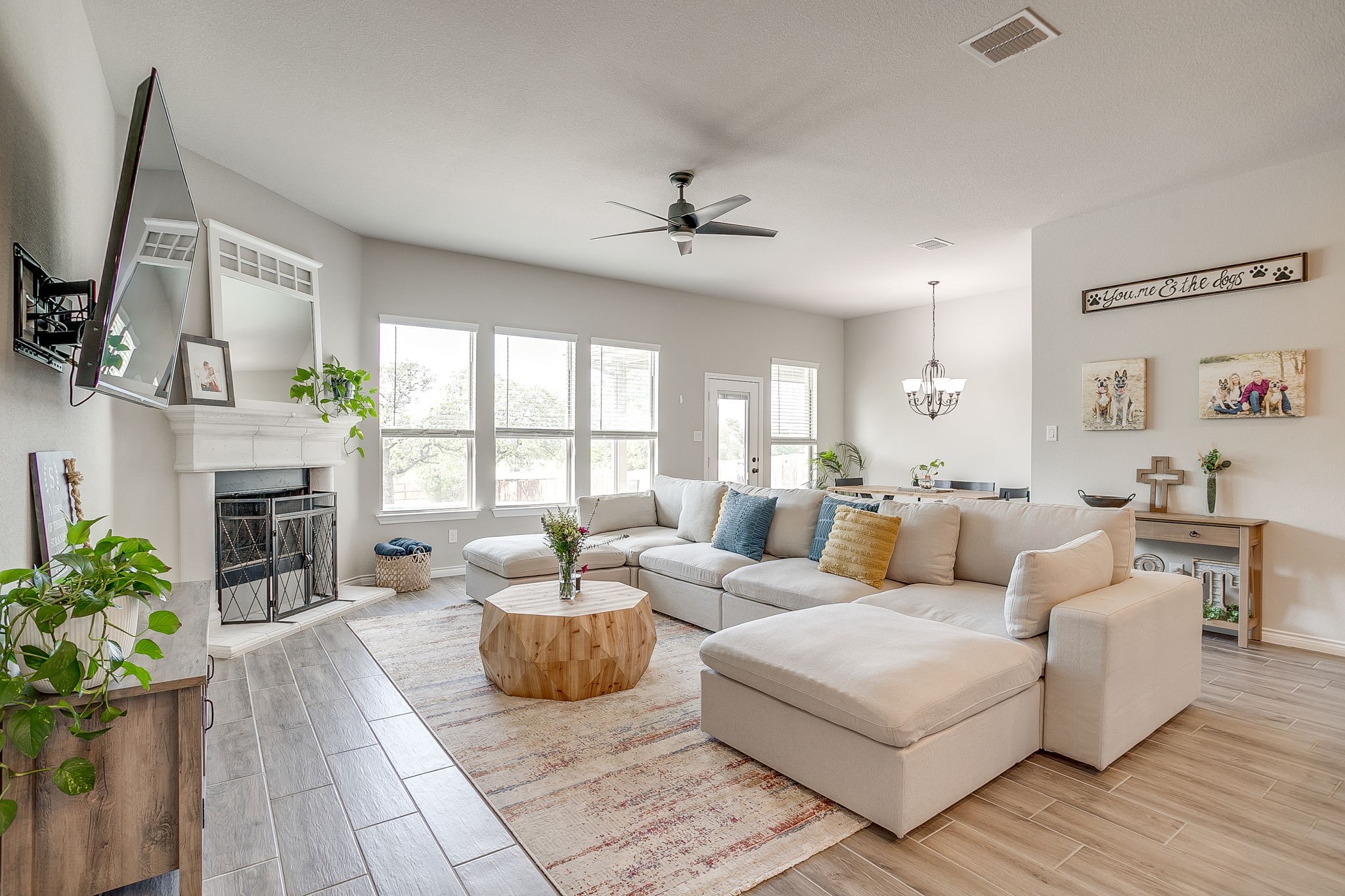 1616 Glade Meadows Drive Burleson TX 76058