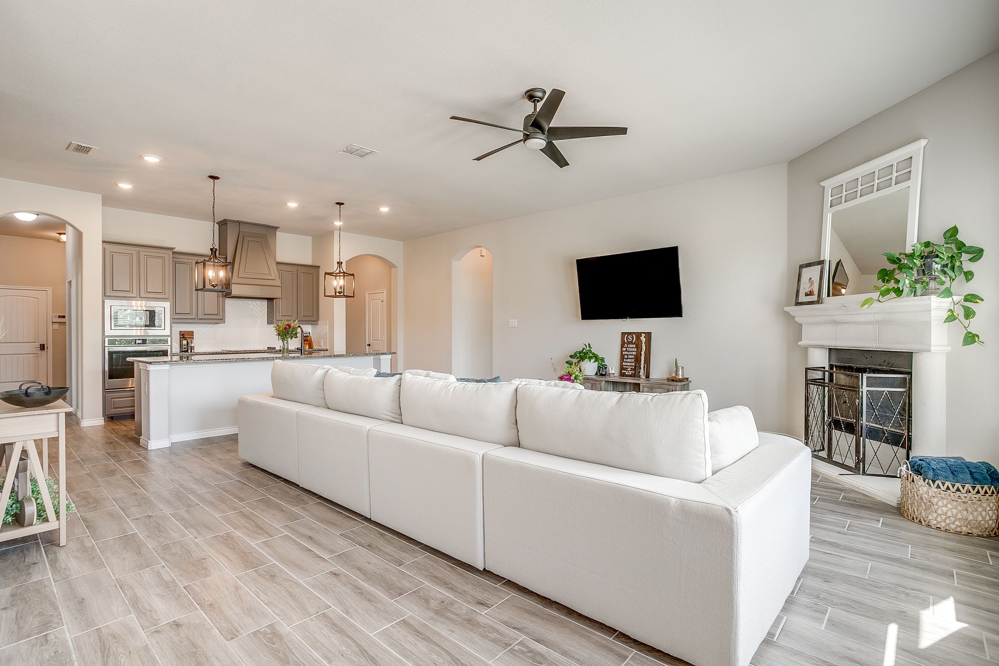 1616 Glade Meadows Drive Burleson TX 76058