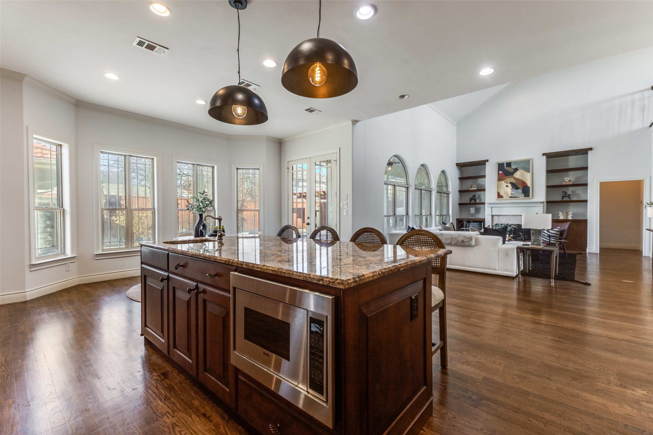 4149 Lively Lane Dallas TX 75220