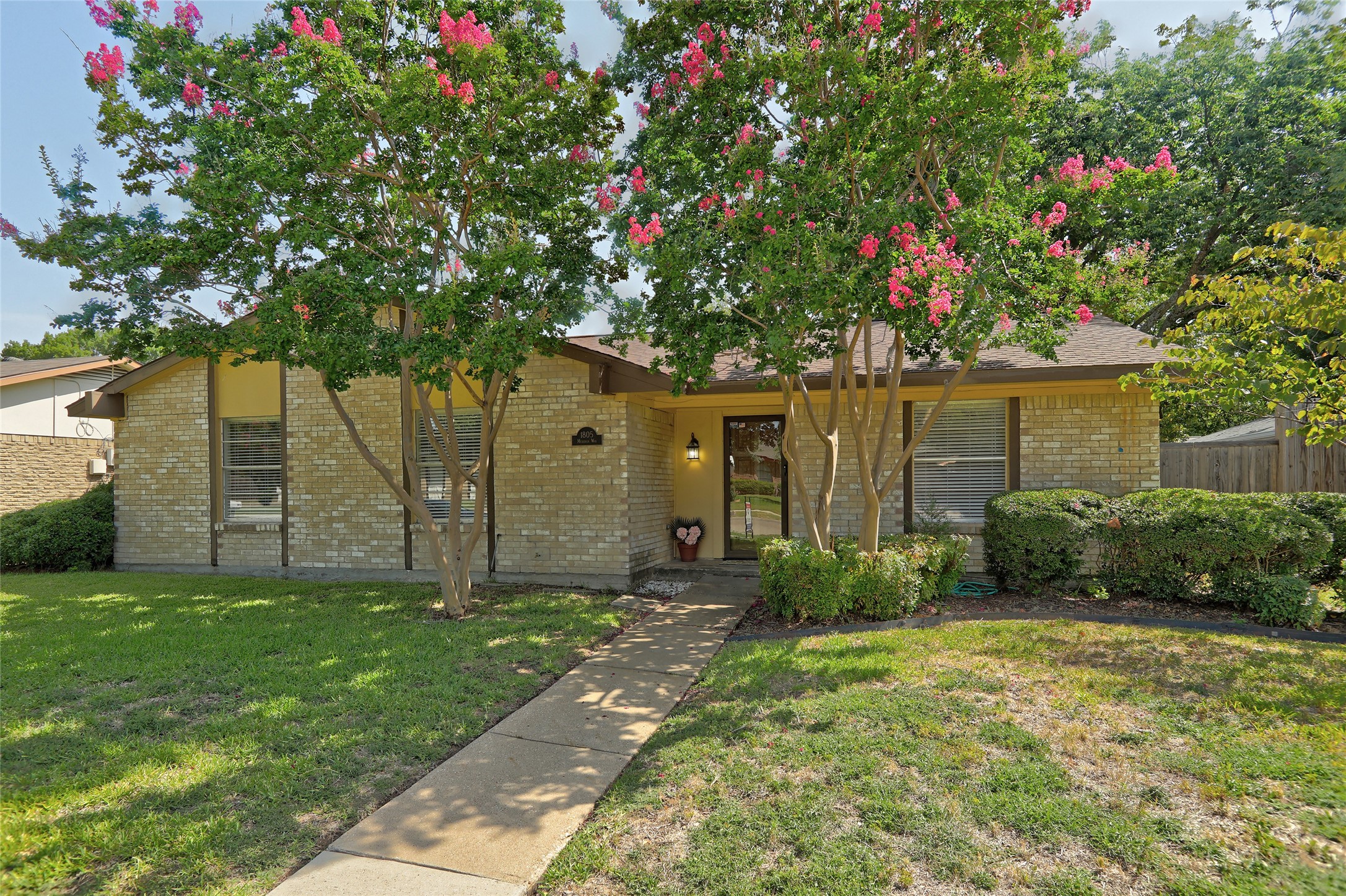 1805 Meridian Way Garland TX 75040
