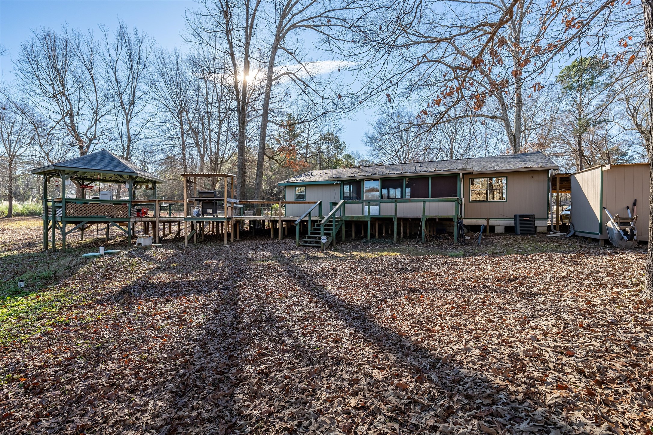 6575 Oakwood Gilmer TX 75645