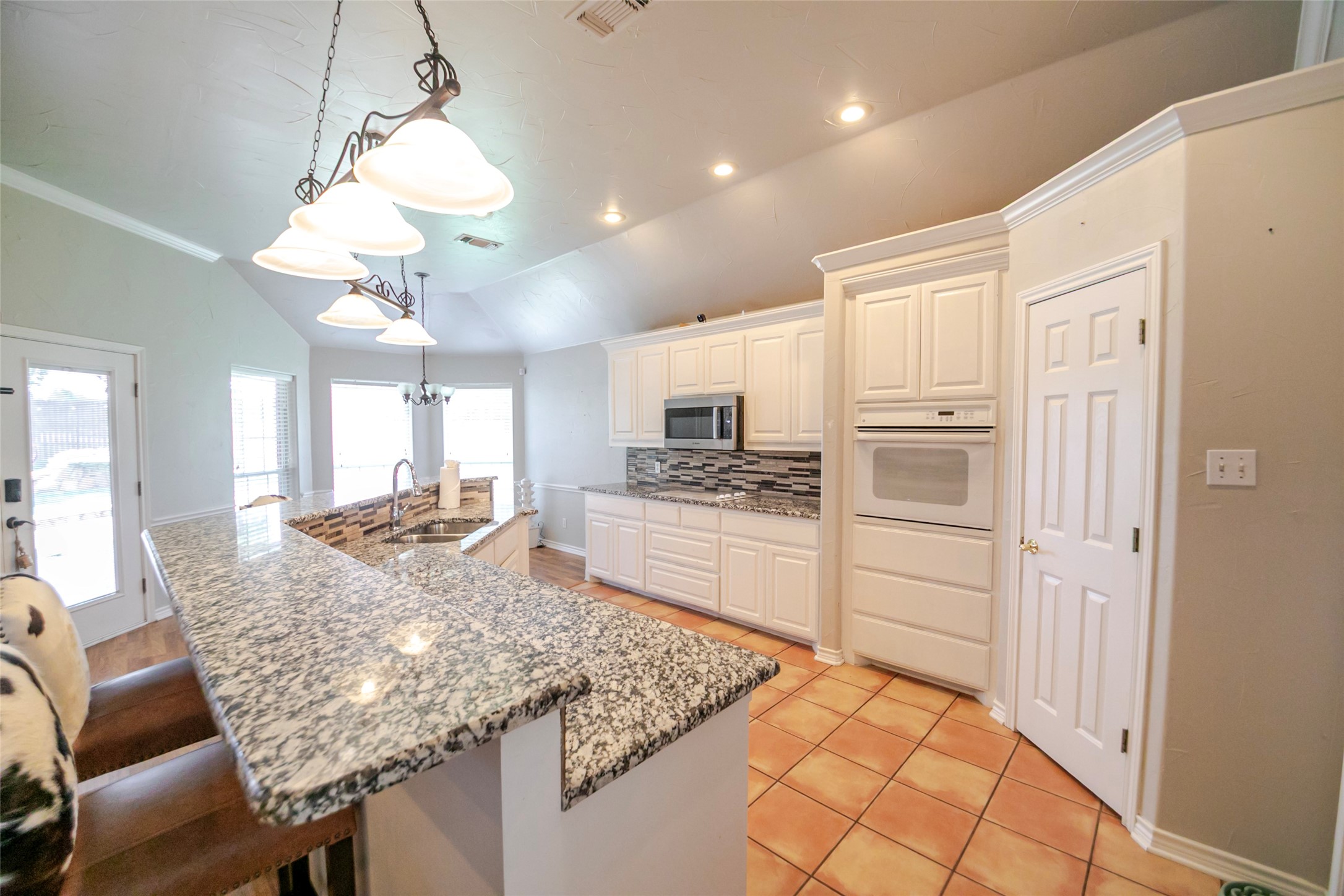 611 Fawn Trail Tioga TX 76271