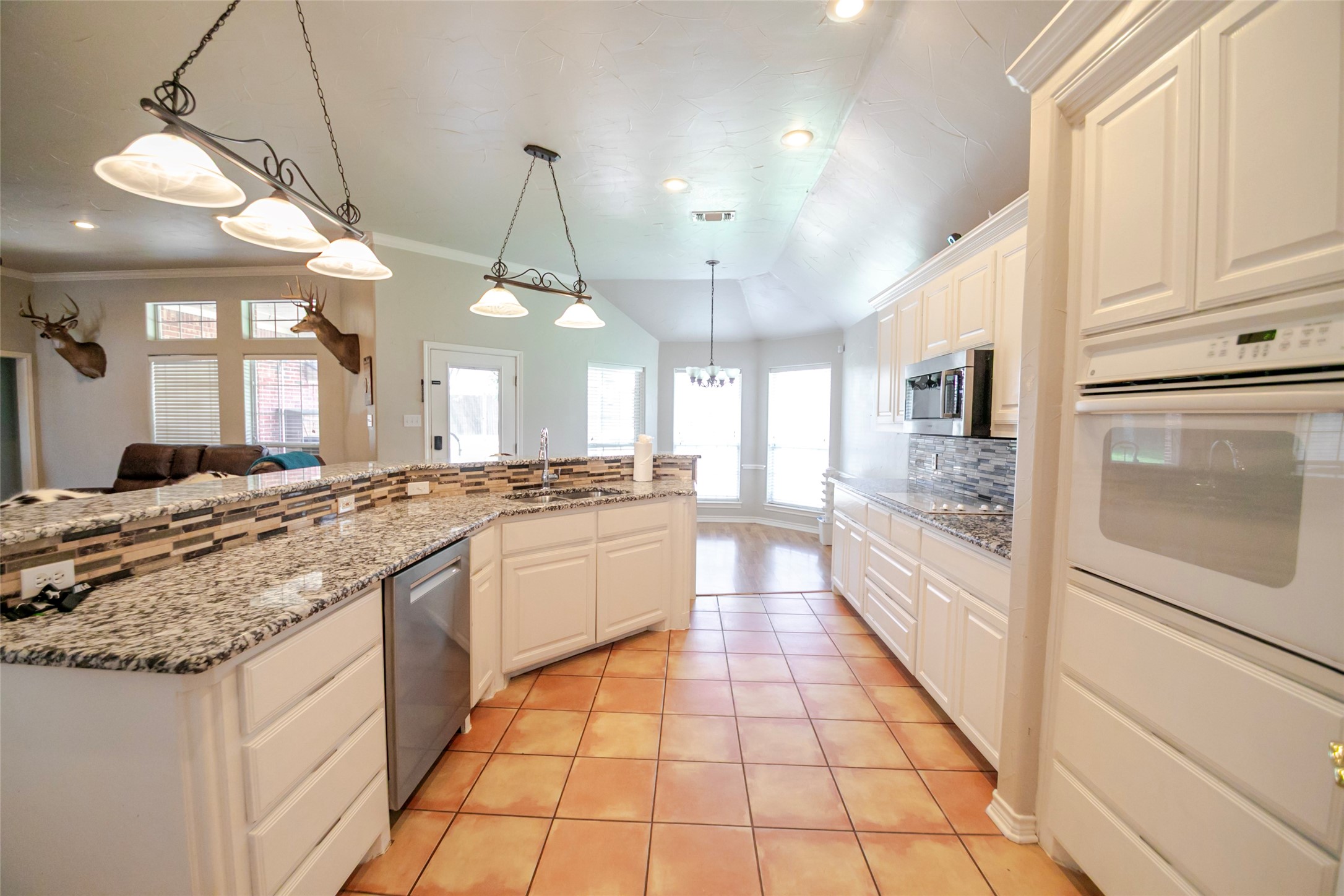 611 Fawn Trail Tioga TX 76271
